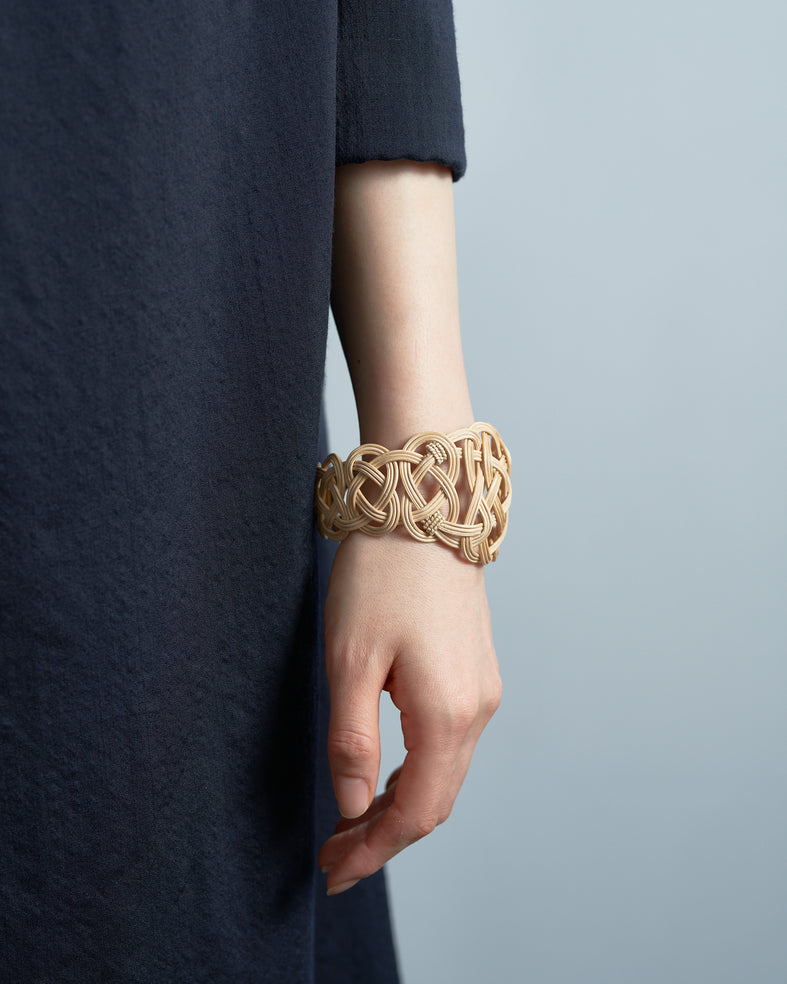 ARABESQUE Bangle 2