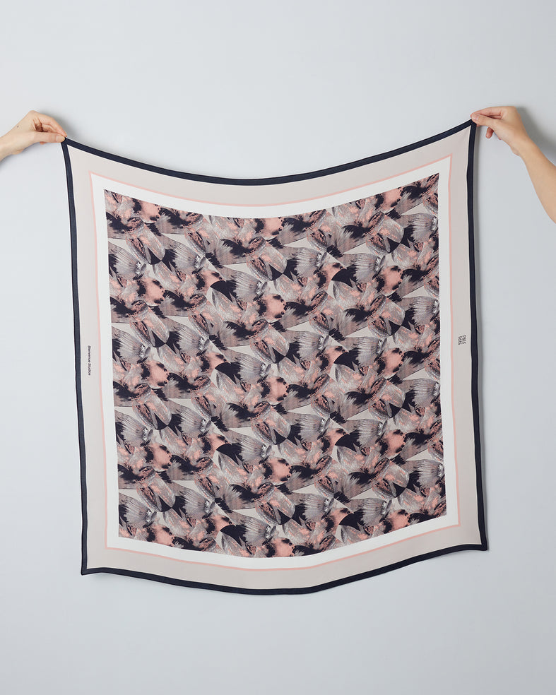 Bienvenue Studios × SIRI SIRI Scarf MORBID BEING