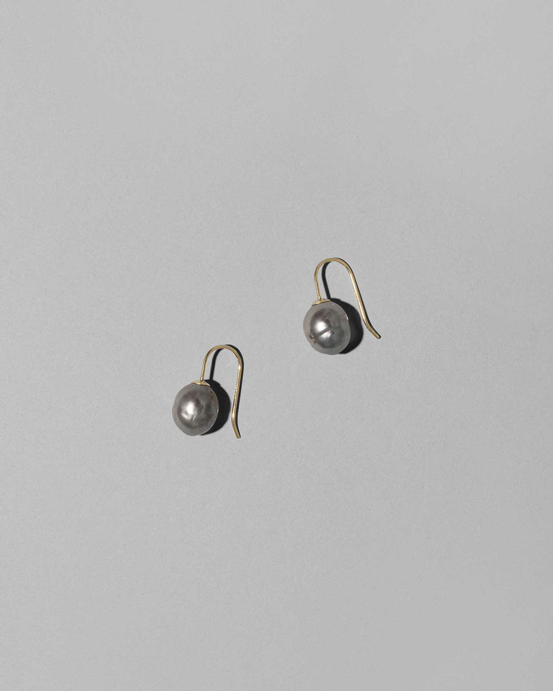 Harmonia Earrings G Pearl Moon