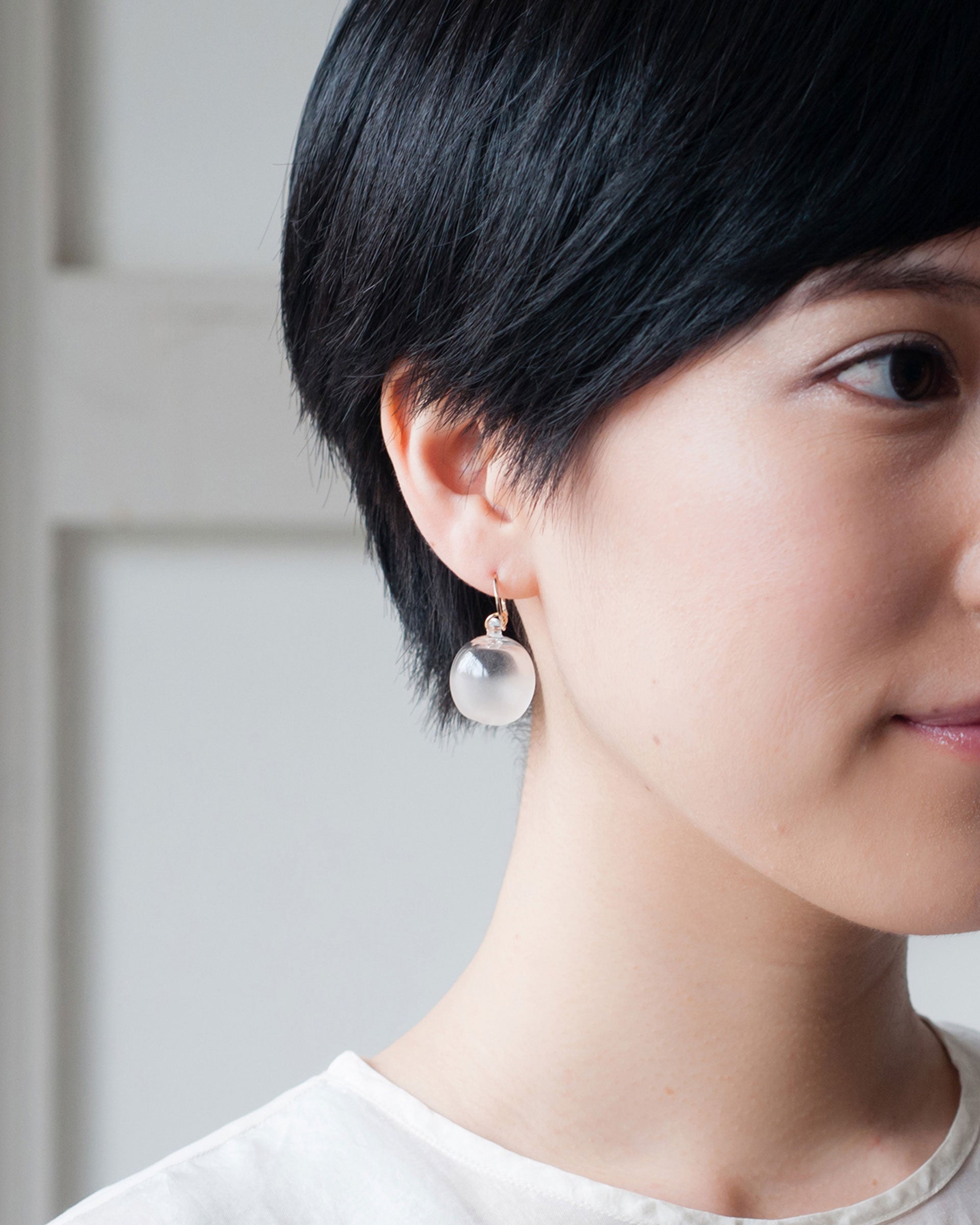 CLASSIC Earrings SPHERE SATIN – SIRI SIRI | シリシリ
