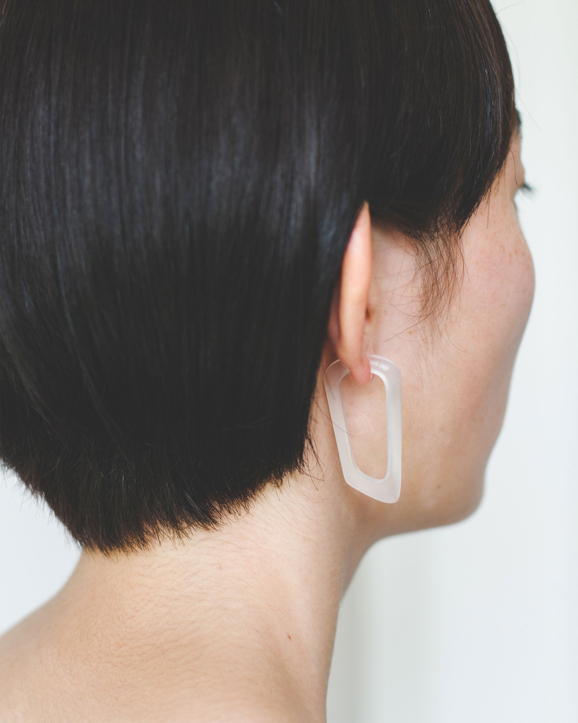 COMPOSITION Ear cuffs PHANTOM CLEAR – SIRI SIRI | シリシリ