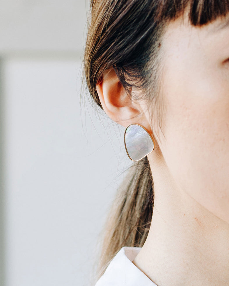 ランキング上位のプレゼント 未使用 SIRI SIRI シリシリ DOTS Earrings