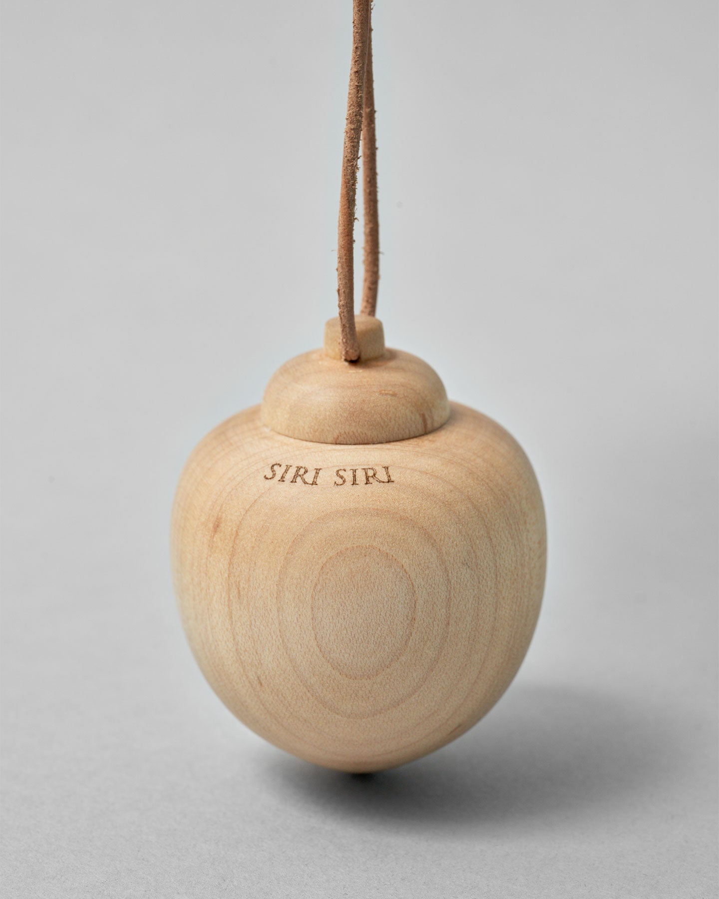 SIRI SIRI wood necklace apple-